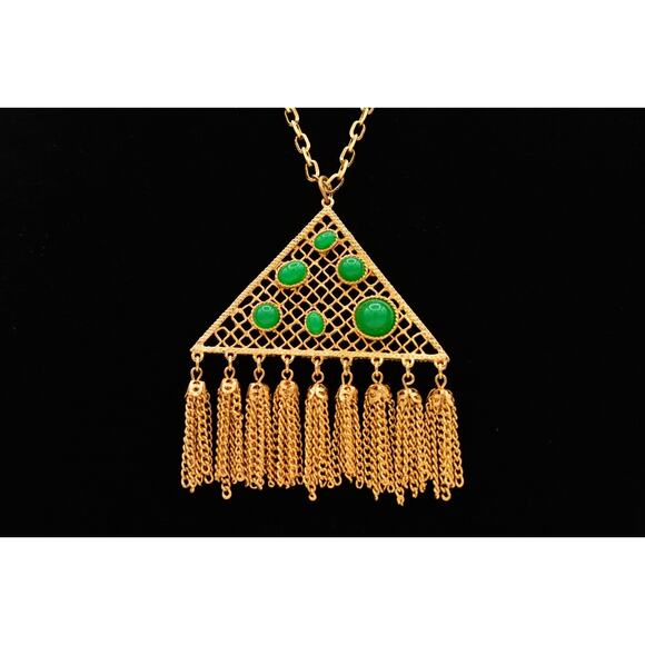 Cabochon Chain Tassel Necklace Pendant Green Gold Tone Dangle Vintage BinR - Picture 3 of 12